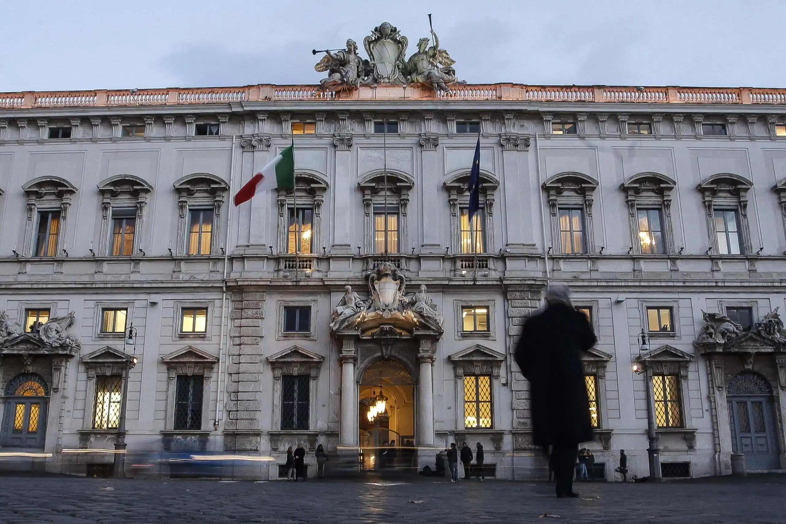 italian-consitutional-court-italian-citizenship-webp La Corte Costituzionale visat della sua facciata